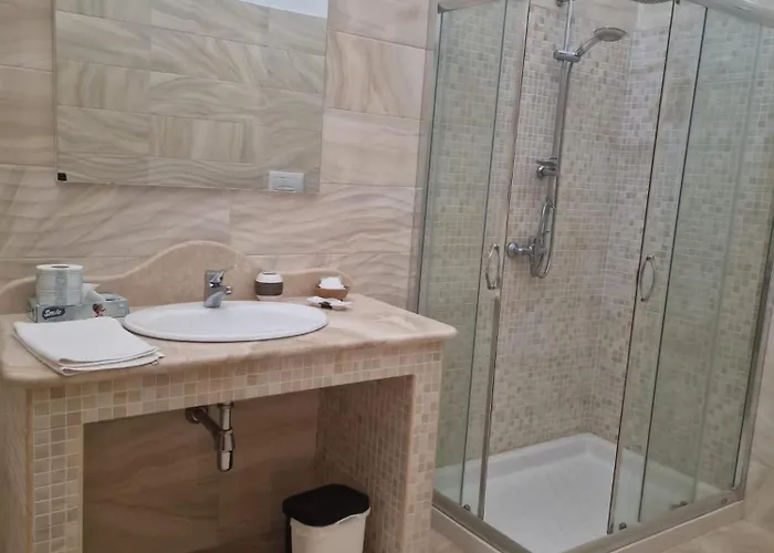 Lu Zezzu Oda ve Kahvaltı Sannicola